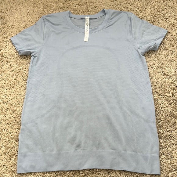Lululemon Swiftly Tech Short Sleeve - Picture 1 of 5